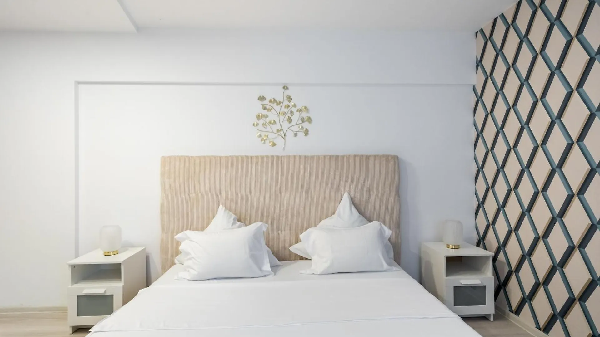 Elysium Center Apartment Bucharest