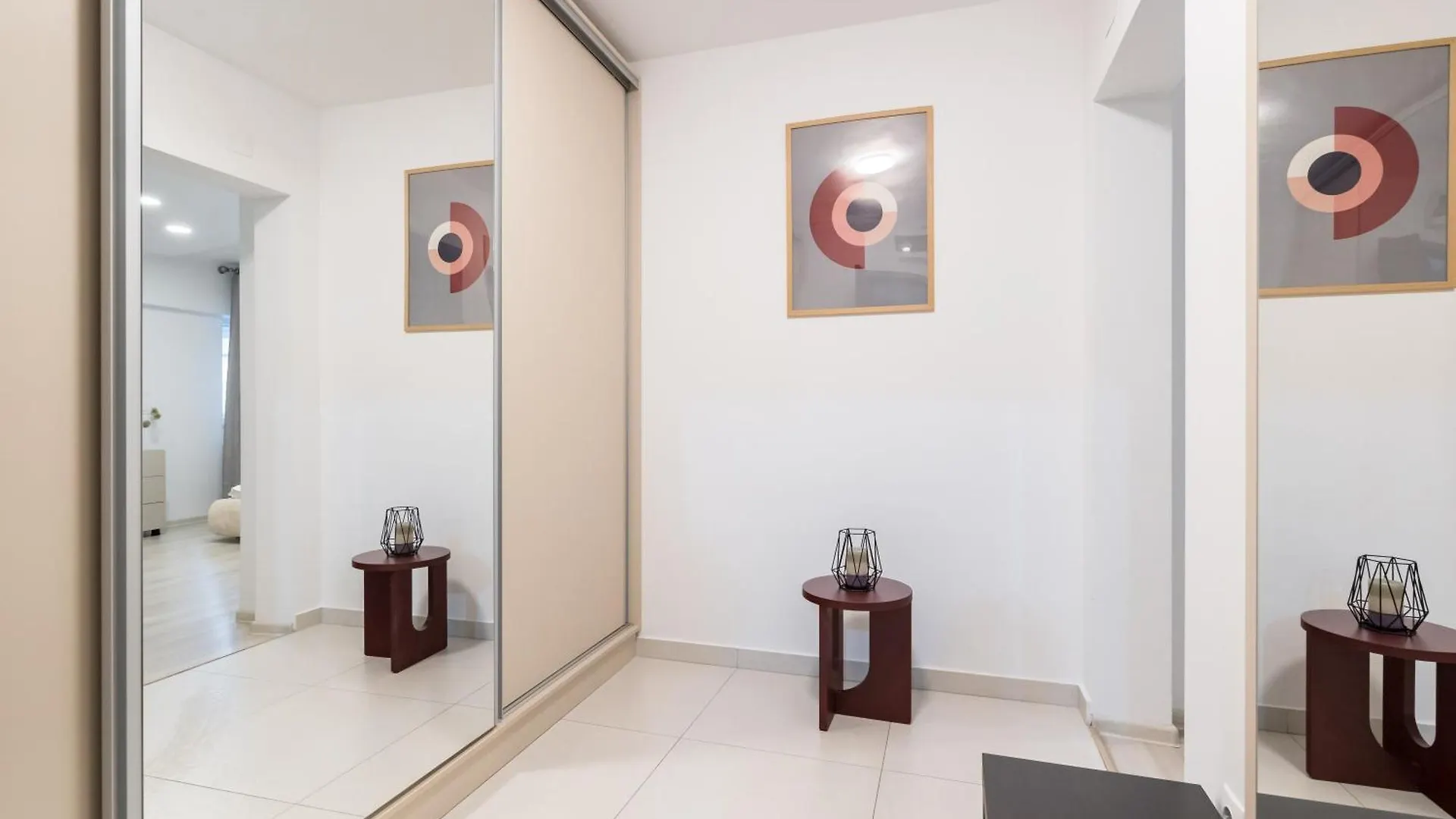 Elysium Center Apartment Bucharest