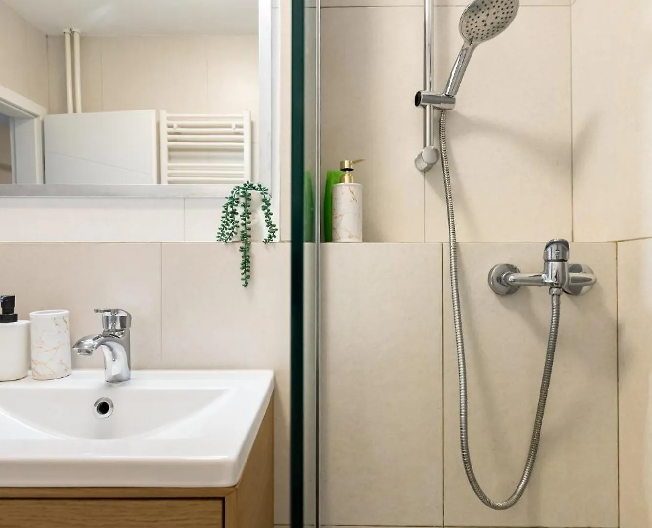 Elysium Center Apartment Bucharest Romania